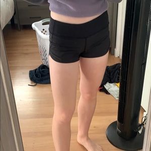 Lululemon speed up short 2.5”